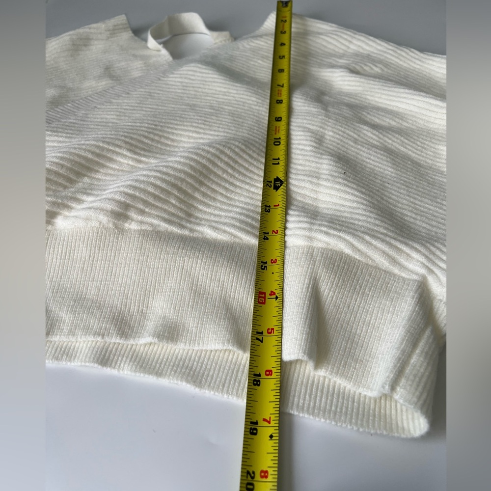 Cupshe Elegant Off White NWT Off Shoulder Women's Sweater - XL - Picture 4 of 7